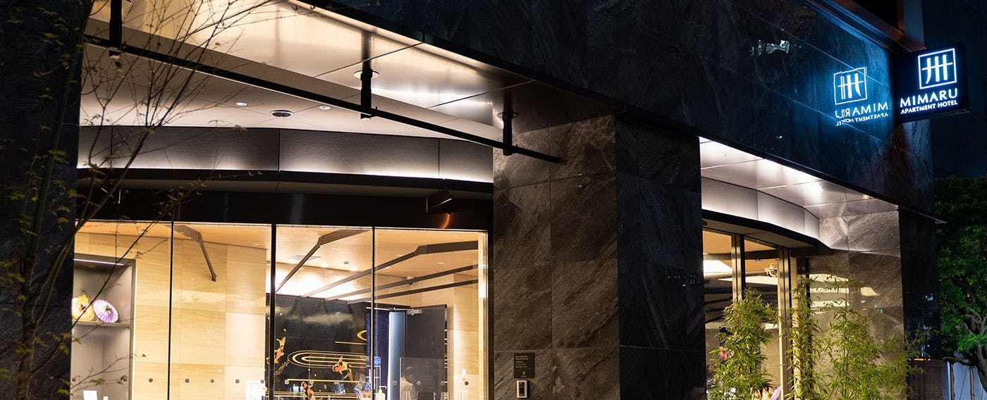 ホテルエントランス