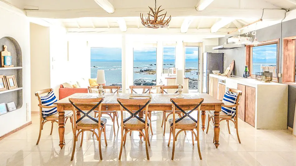 THE HOUSE Moroiso Secret Beach