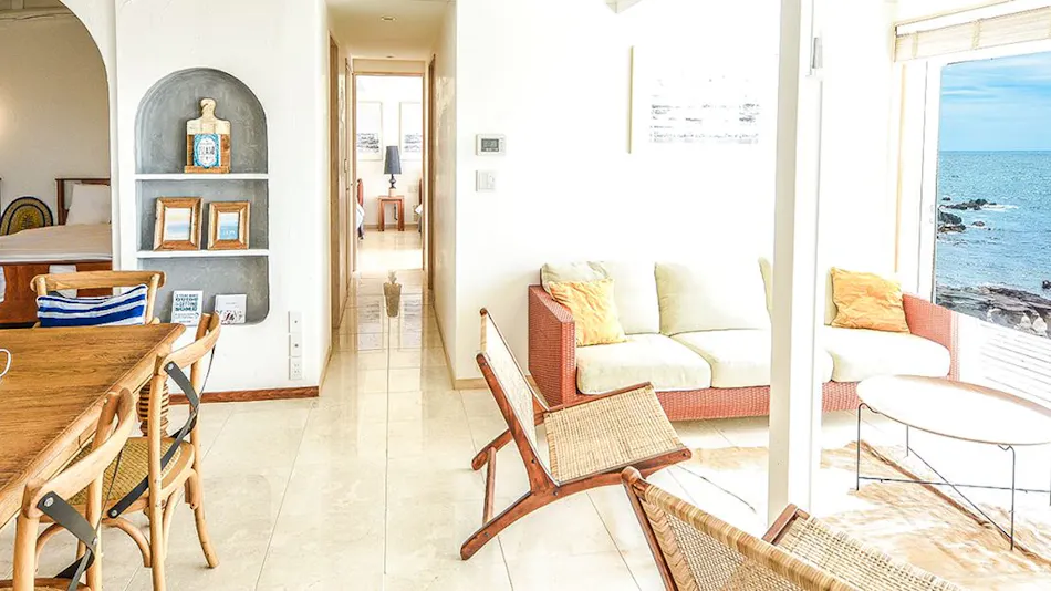 THE HOUSE Moroiso Secret Beach