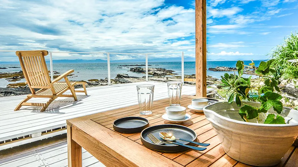 THE HOUSE Moroiso Secret Beach