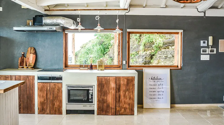 THE HOUSE Moroiso Secret Beach