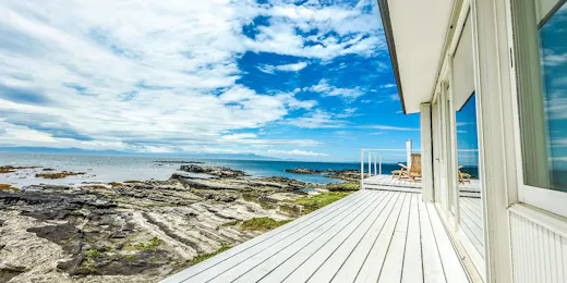 THE HOUSE Moroiso secret beach