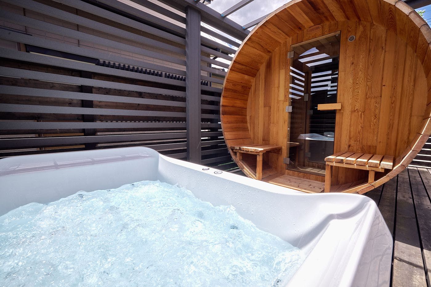 テラス　バレルサウナ