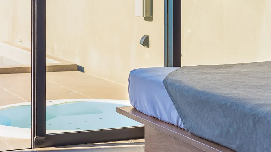 Feliz Villa Suite Kourijima View