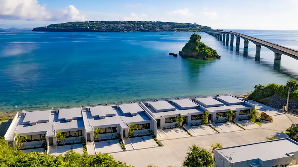 Feliz Villa Suite Kourijima View