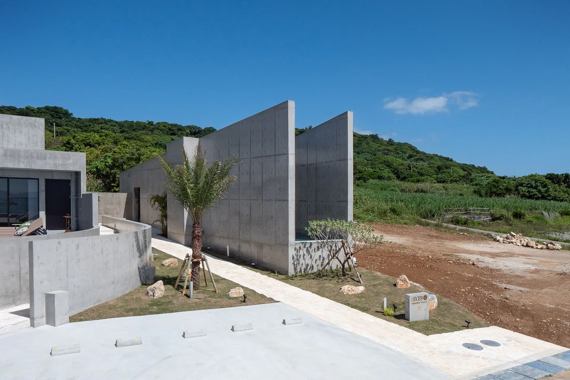 LECEB SESOKO VILLA シーサイドスイート