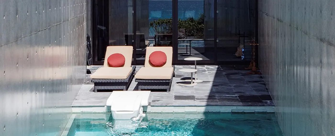 プライベートプール