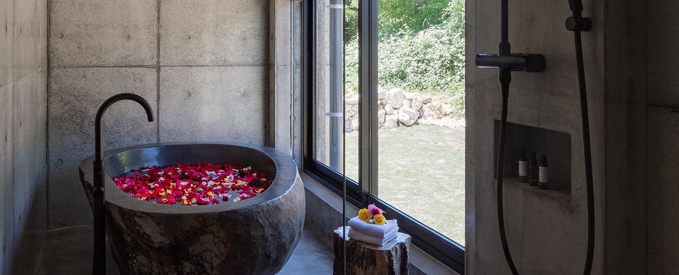 LECEB SESOKO VILLA Seaside Suite