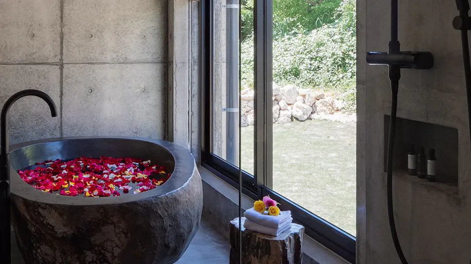 LECEB SESOKO VILLA Seaside Suite