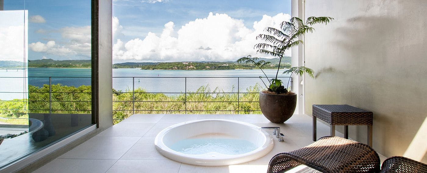 KOURI VILLA Indigo