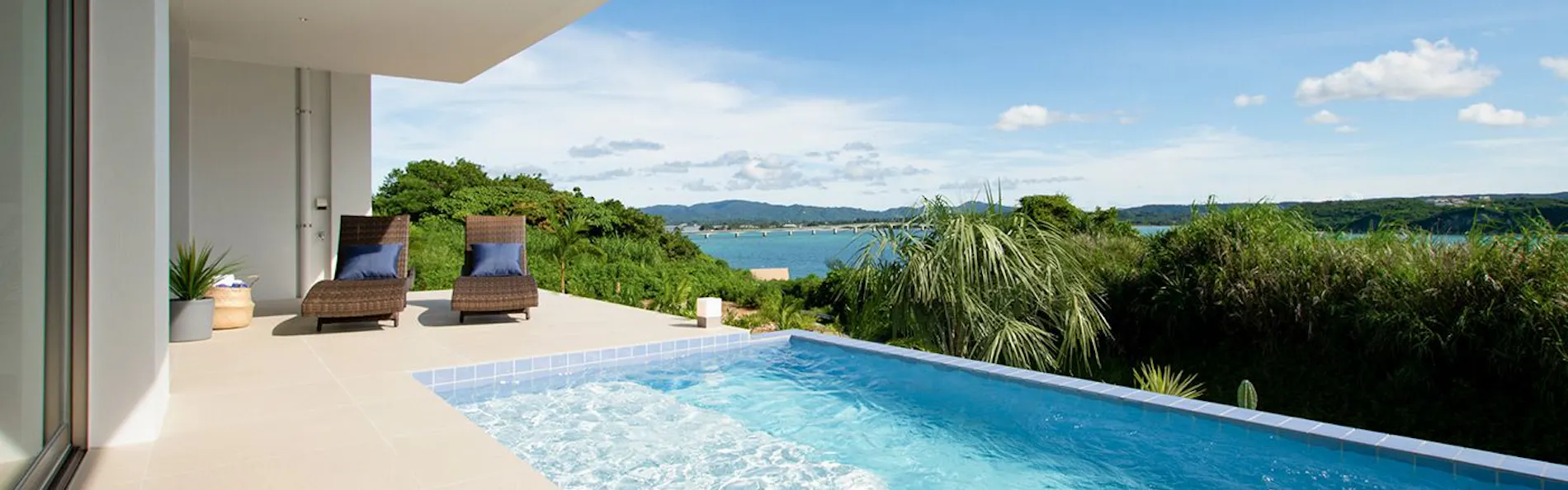 KOURI VILLA Indigo