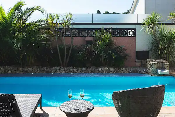 สระว่ายน้ำ