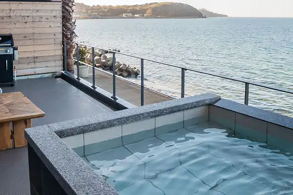 ห้องพักพร้อมออนเซ็นส่วนตัว