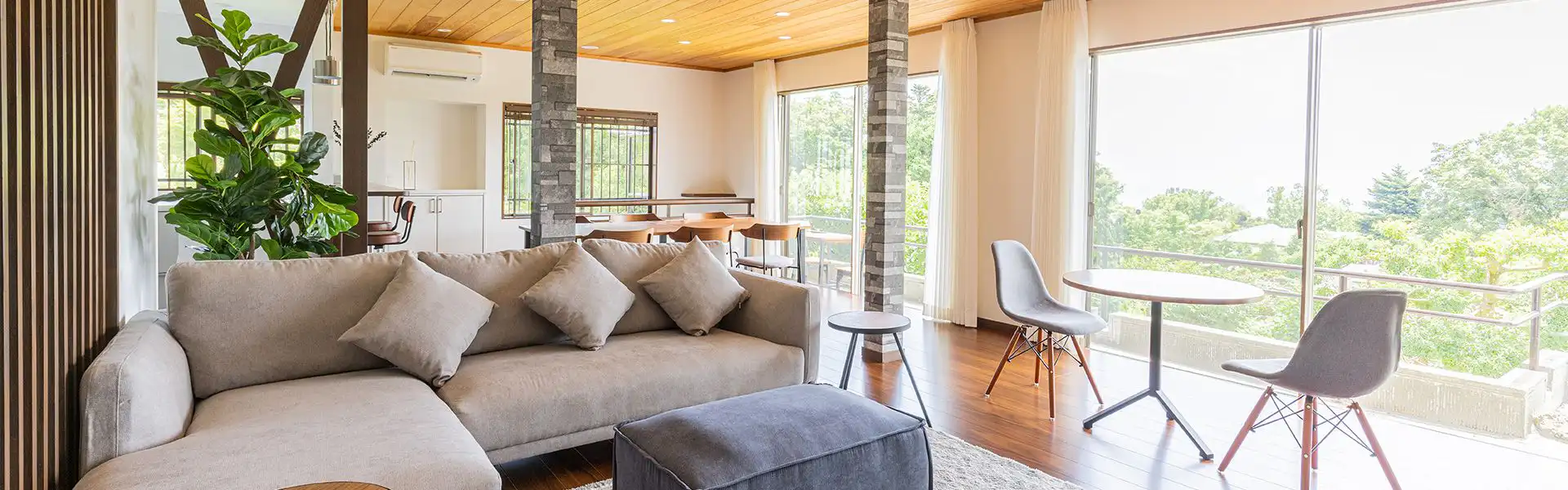 リビングルーム