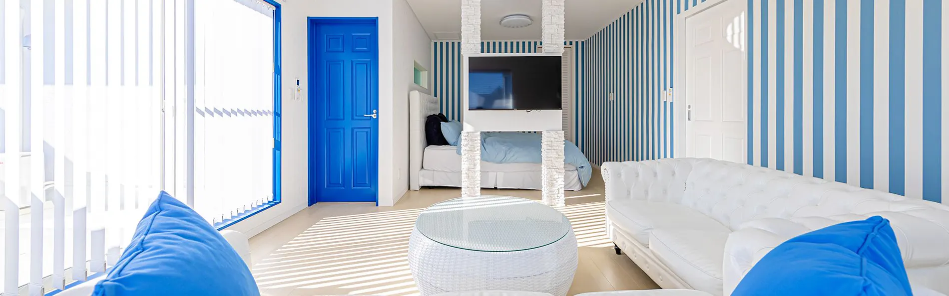 THE BLUE POINT seaside villa