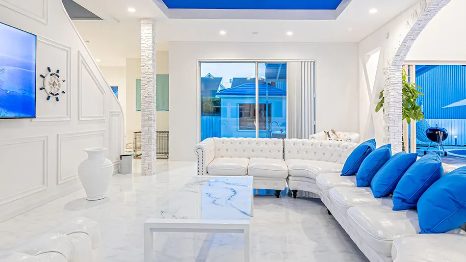 THE BLUE POINT Seaside Villa