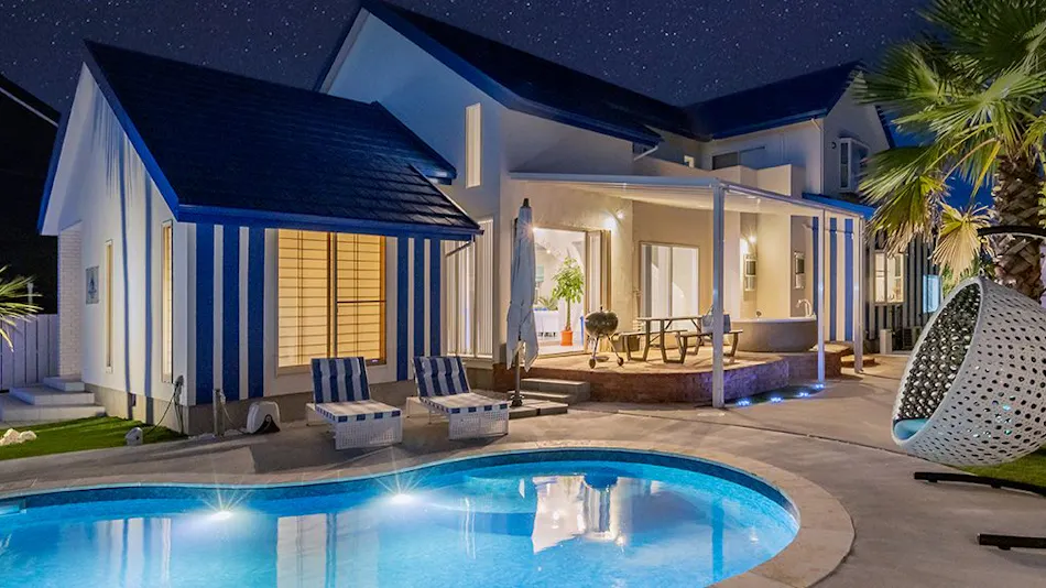 THE BLUE POINT Seaside Villa