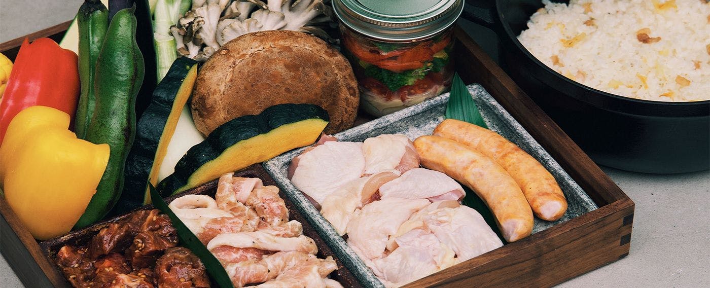 เพลิดเพลินกับบาร์บีคิวและหม้อไฟบน Earthboat