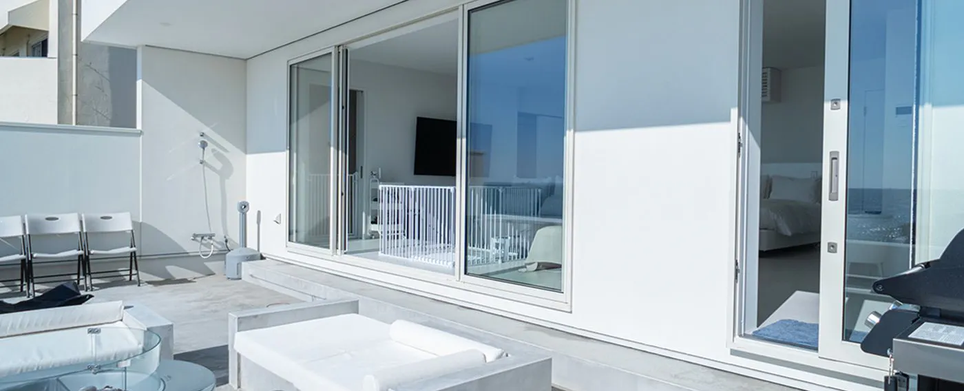 ภายนอกอาคาร