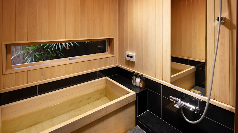 Kanade Shijo Shinmachi