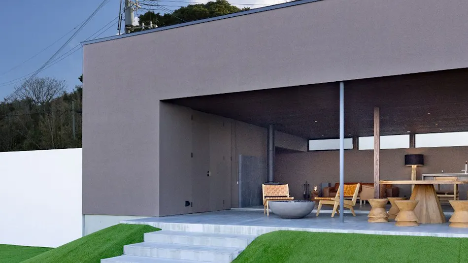 PERROS VILLA AWAJI