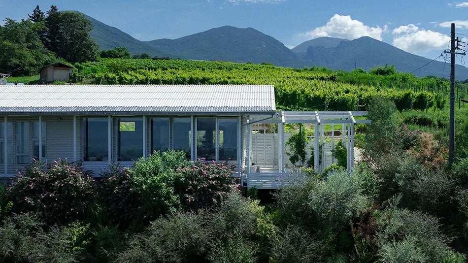 ASNOVA RESORT / SORA NO IE GARDEN