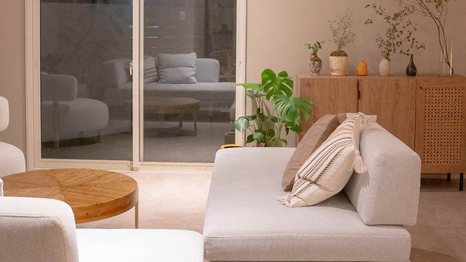 Private Sauna Villa with Your Beloved Dog in Itoshima | ALL LIFE Resort