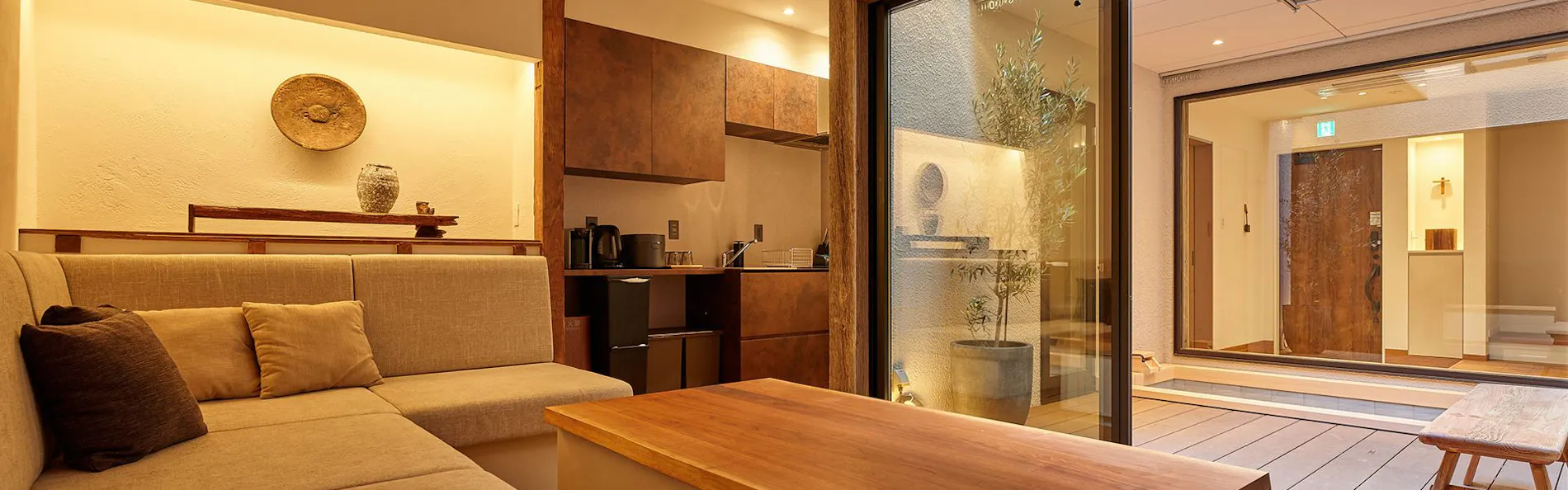 大門屋 大阪 岸里玉出 -空窓の湯-