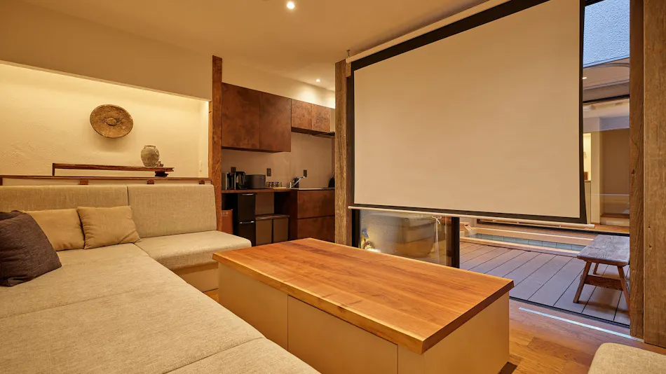 OKADOYA Osaka Kishinosato-tamade “Sky Window SPA”