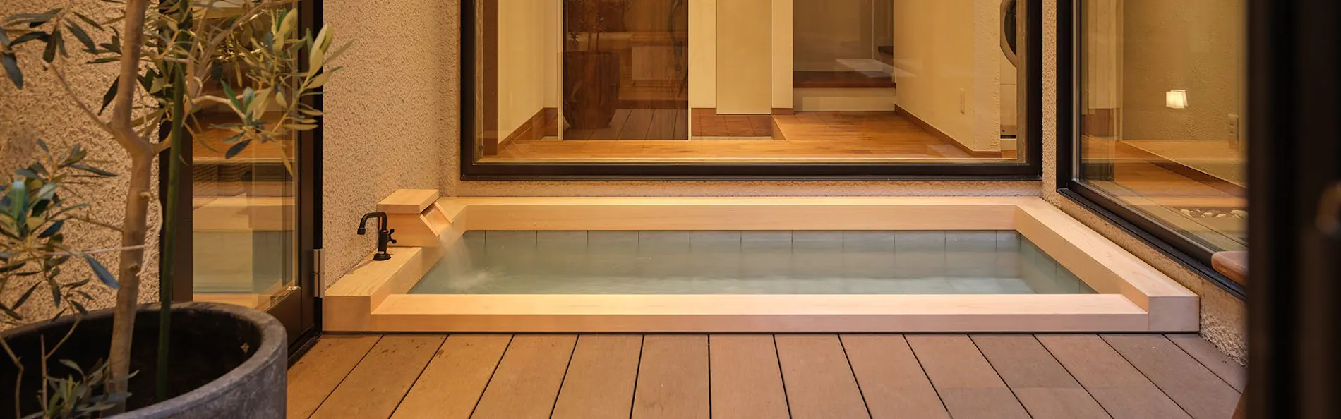 大門屋 大阪 岸里玉出 -空窓の湯-