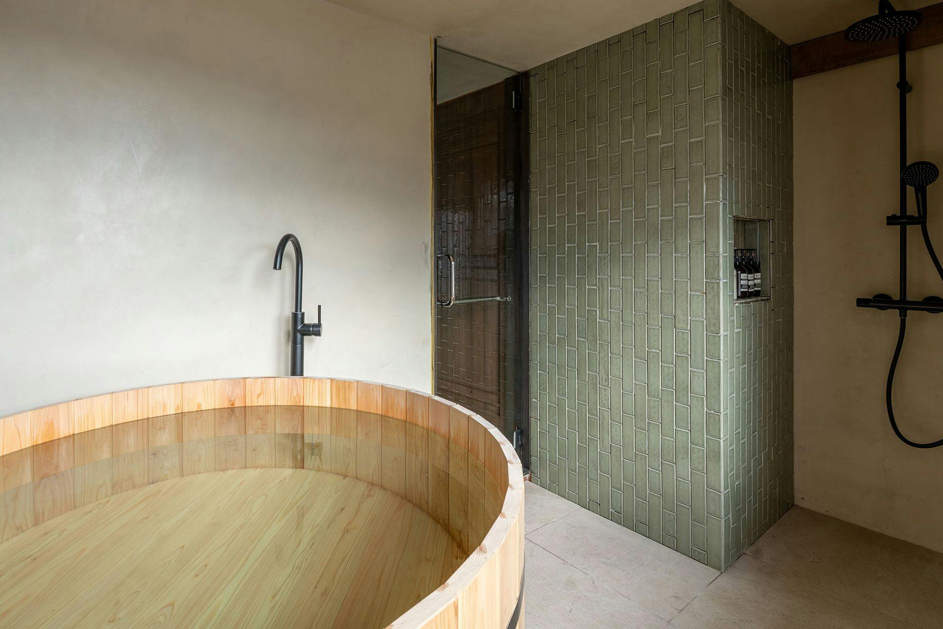 tokoro hotel JUJI