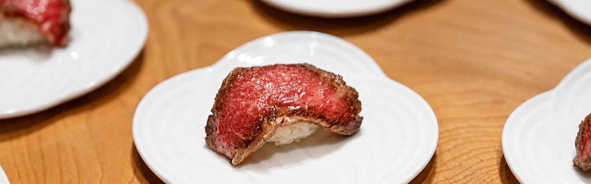 肉馳走宿 瀧口