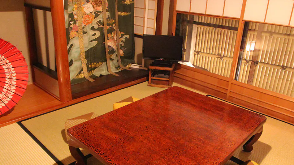 Higashiyama Awataan