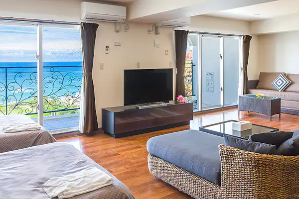 탑 플로어 리빙