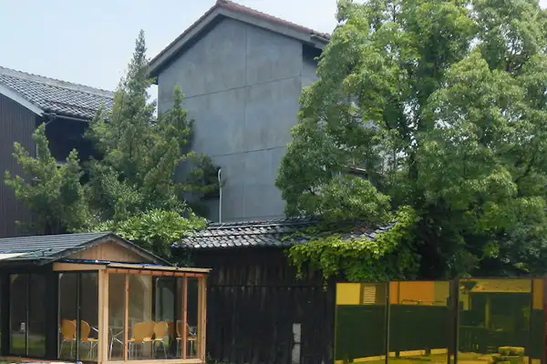 ภายนอก 2