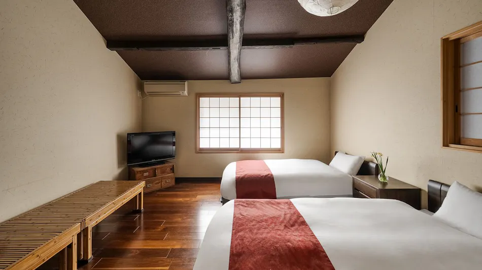 Shiro Tatsumi Akanean <Whole Townhouse Rental>