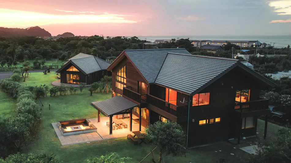 Cairns House by SANA