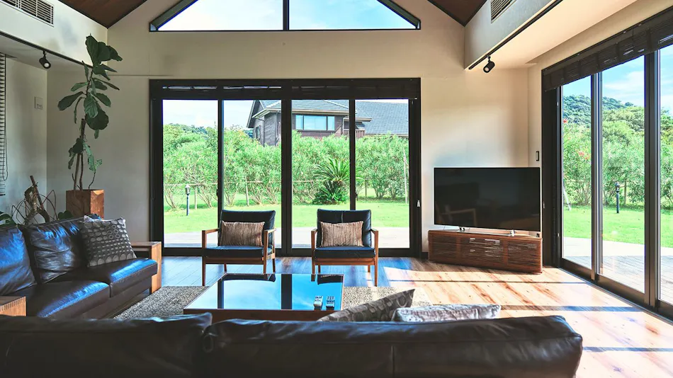 Cairns House by SANA