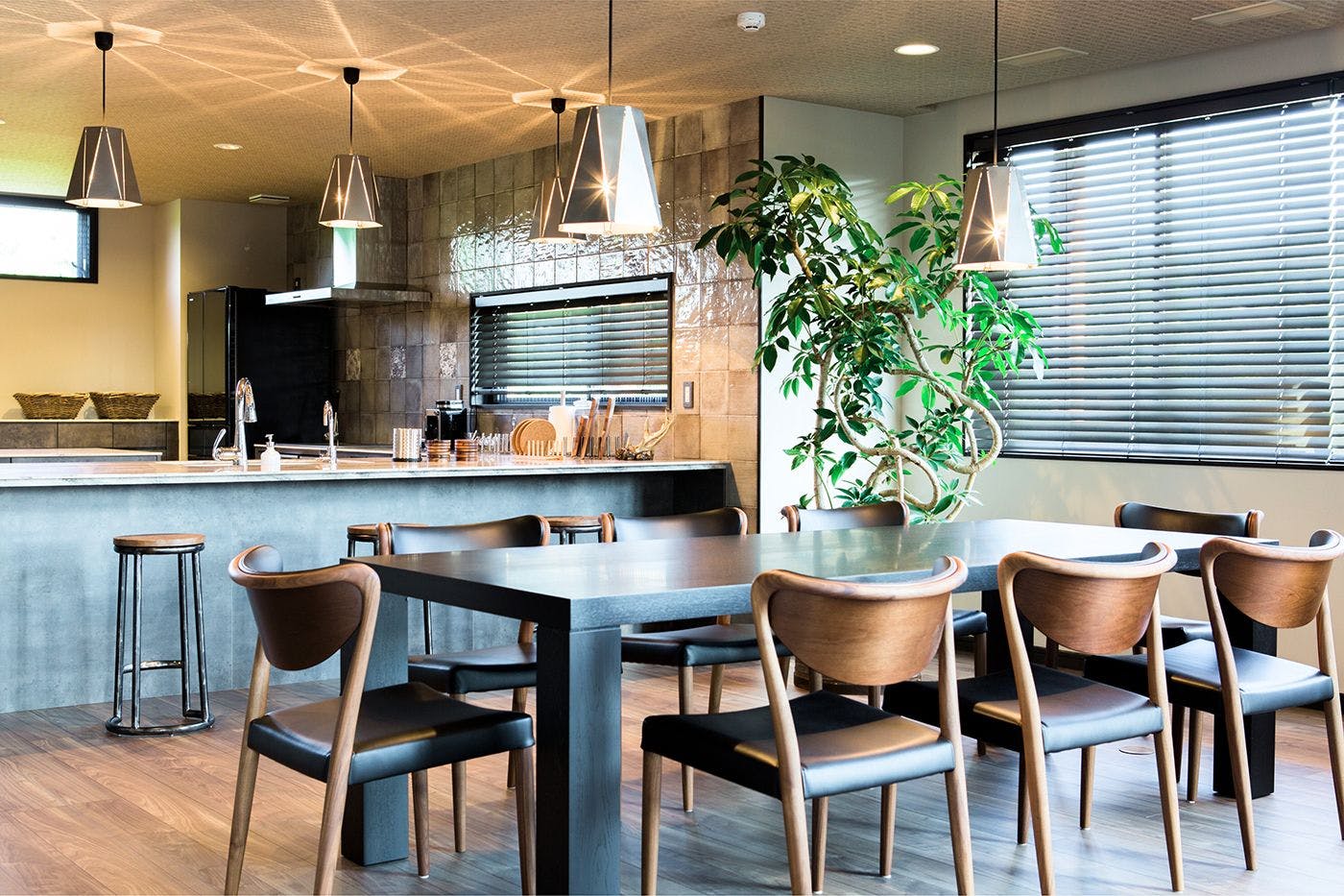 Cairns House by SANA