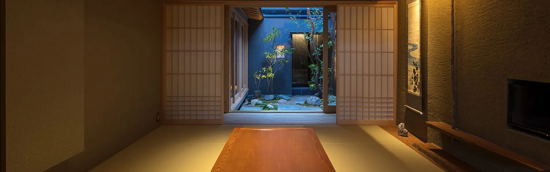 東山三条 京のやど 優り草 〈一棟貸し町家〉