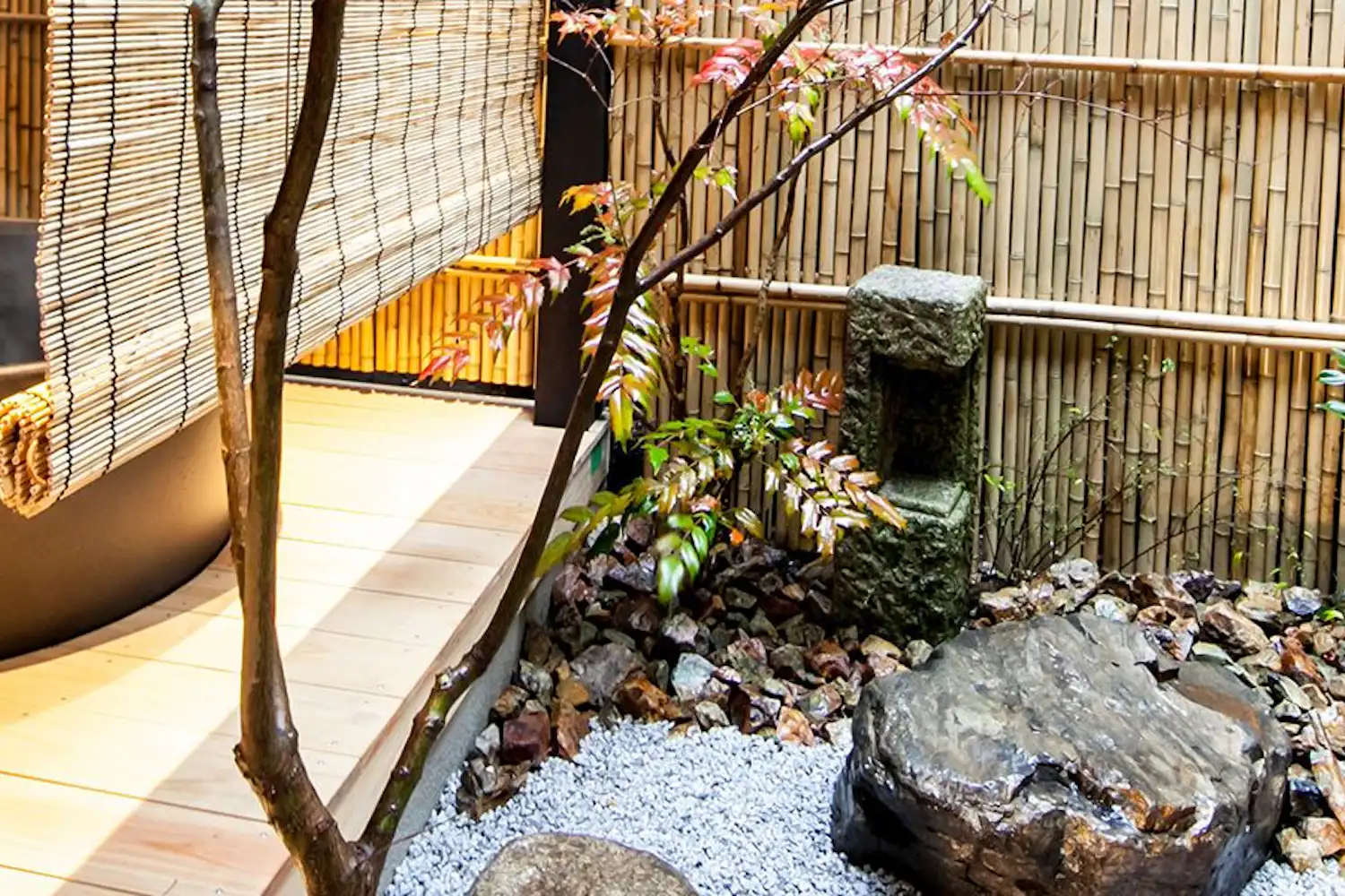 ลานกลาง