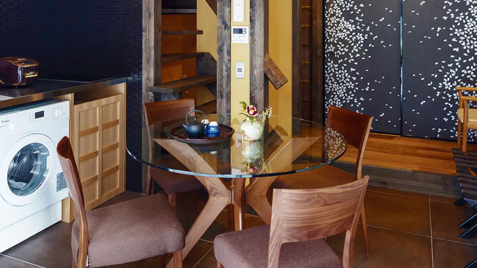 Hanakagari - Traditional Machiya House Rental