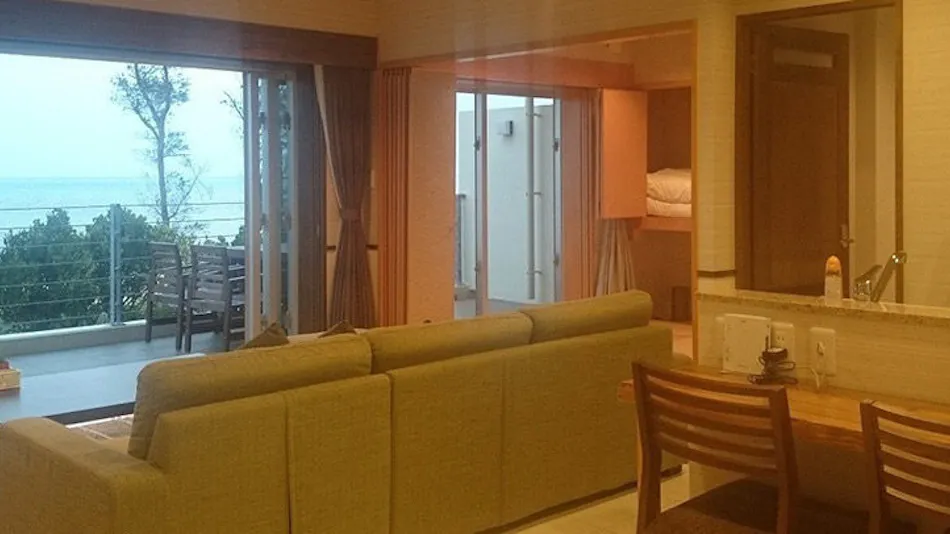 Condominium Arimabaru Beach Resort