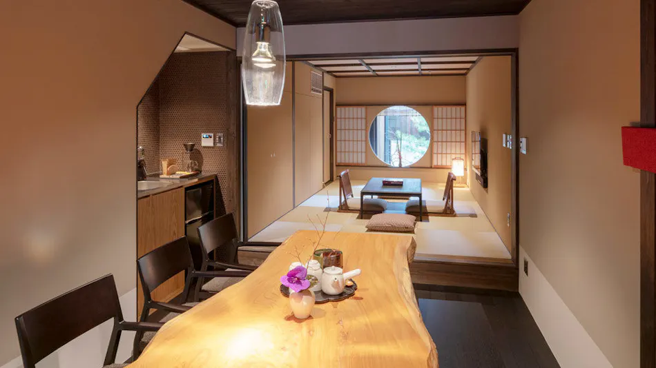 Mimari - Entire Townhouse Rental