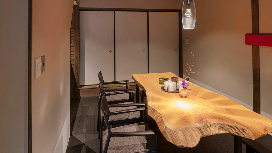 Mimari - Entire Townhouse Rental