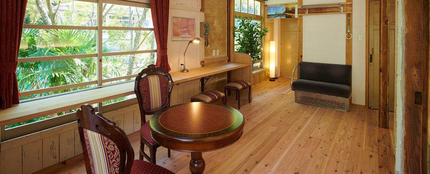 The Railway Hotel  高野山 参詣鉄道　（旧）NIPPONIA HOTEL 高野山 参詣鉄道