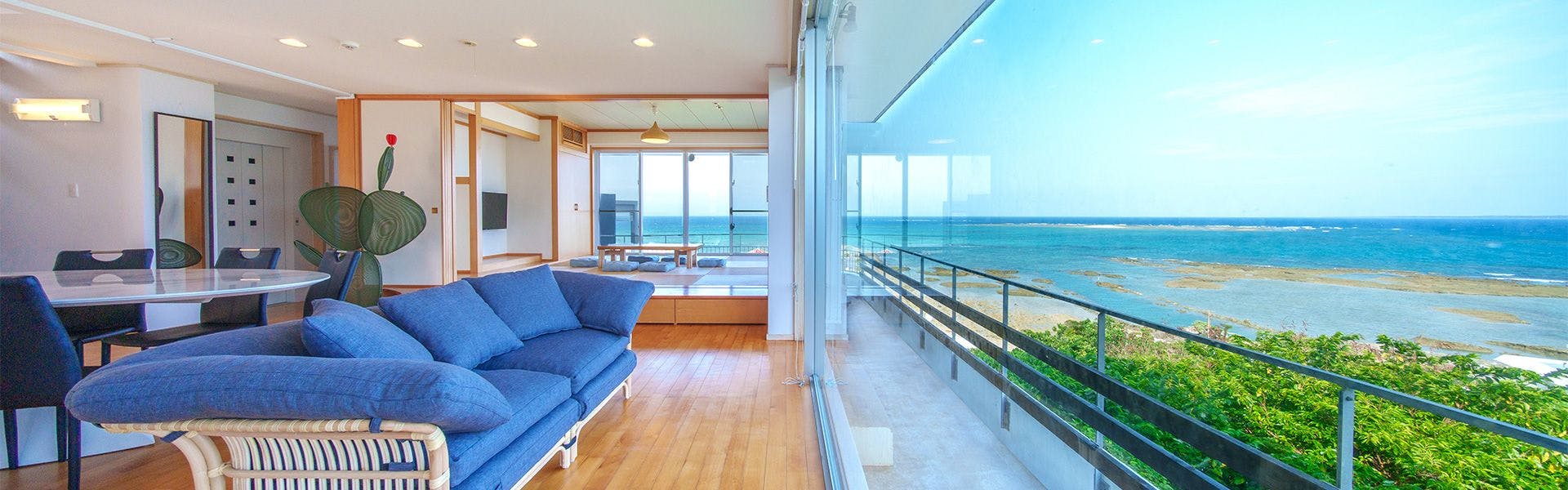 クリスタルヴィラ南城