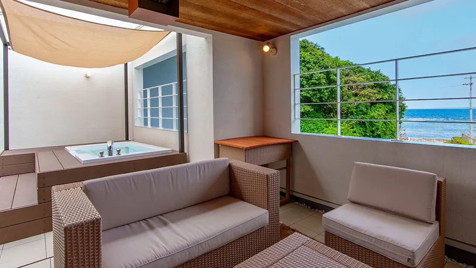 Crystal Villa Nanjou