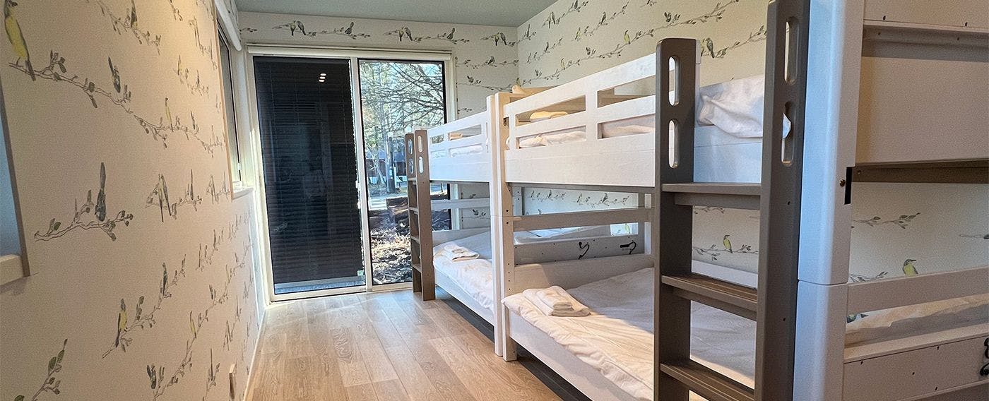 SILVER MAPLE CHALET