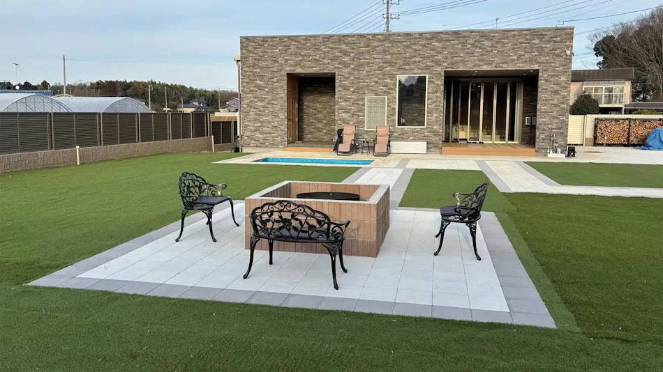 Hackberry Holiday Home